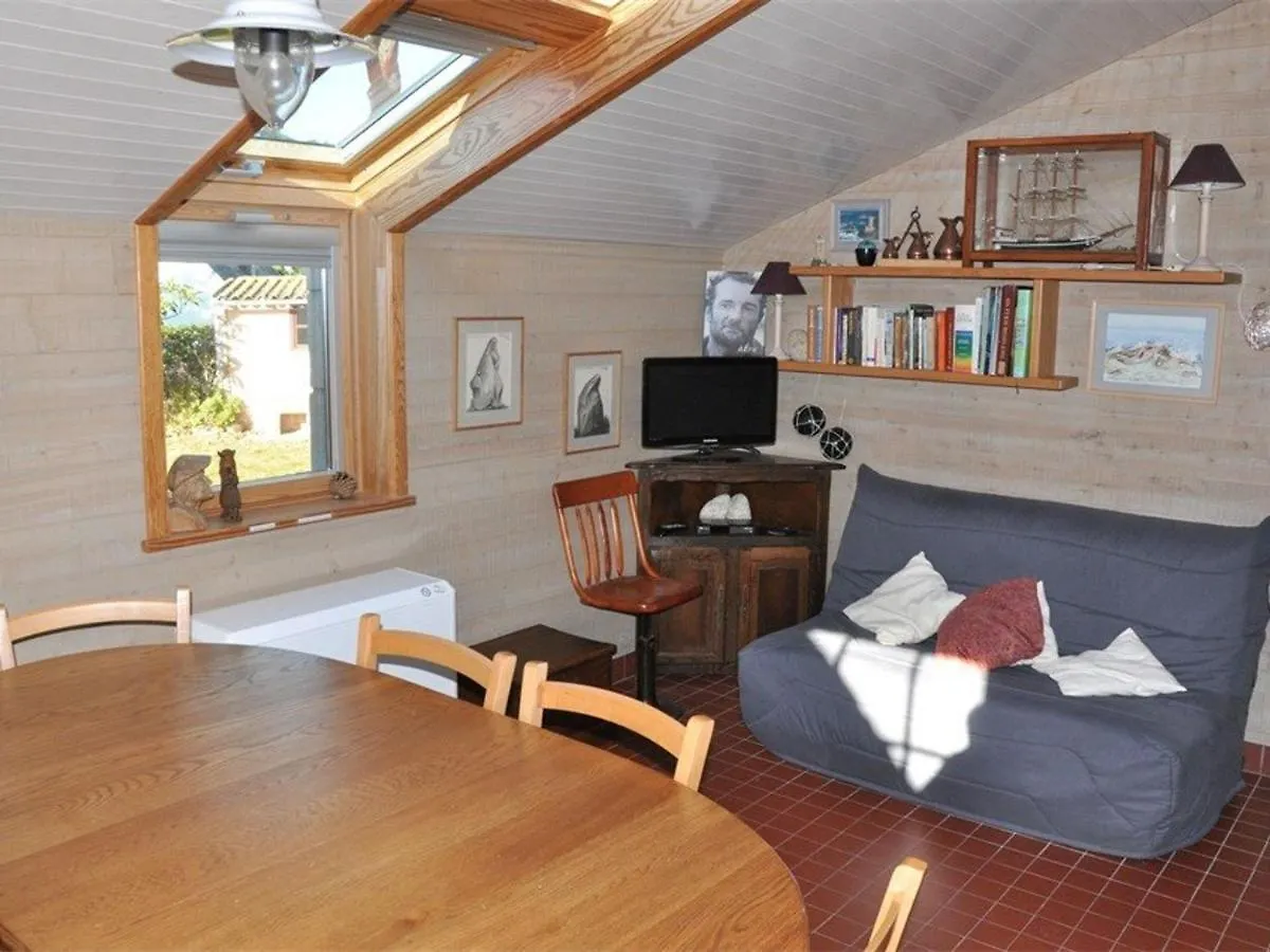 Maison Bretonne A 50M De La Plage Avec Jardin, Wifi Et Velos - Tregastel - Fr-1-368-27