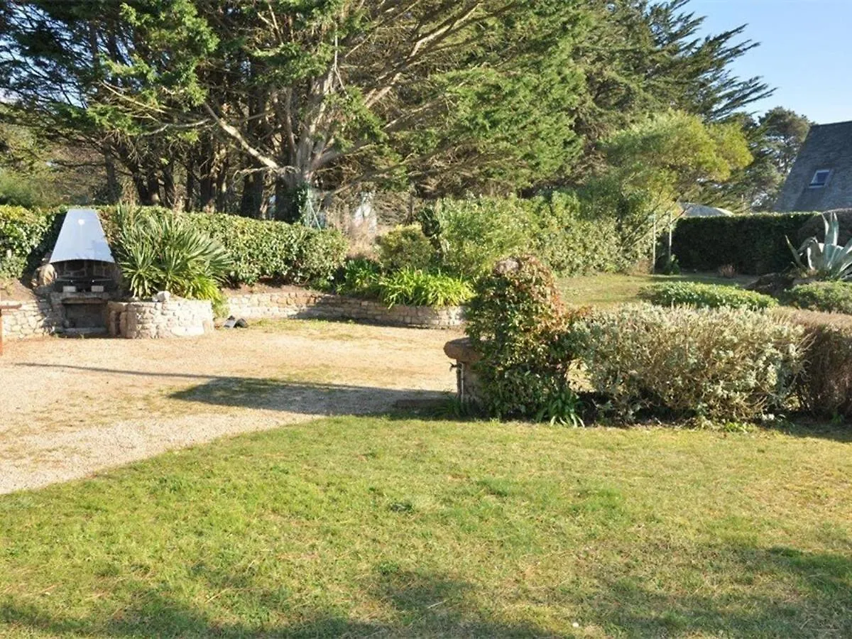 Maison Bretonne A 50M De La Plage Avec Jardin, Wifi Et Velos - Tregastel - Fr-1-368-27 Nyaraló